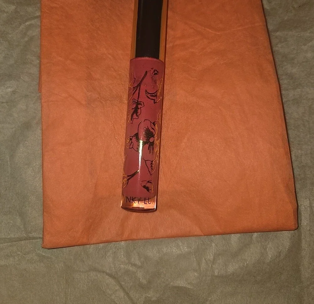 Winky Lux Lip Gloss in Coral Pink